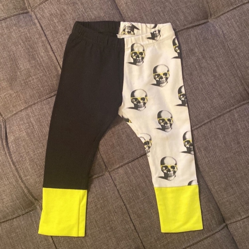 Chicken Bristle Road Boutique Skull Pants / Leggings for baby boy or girl 2T